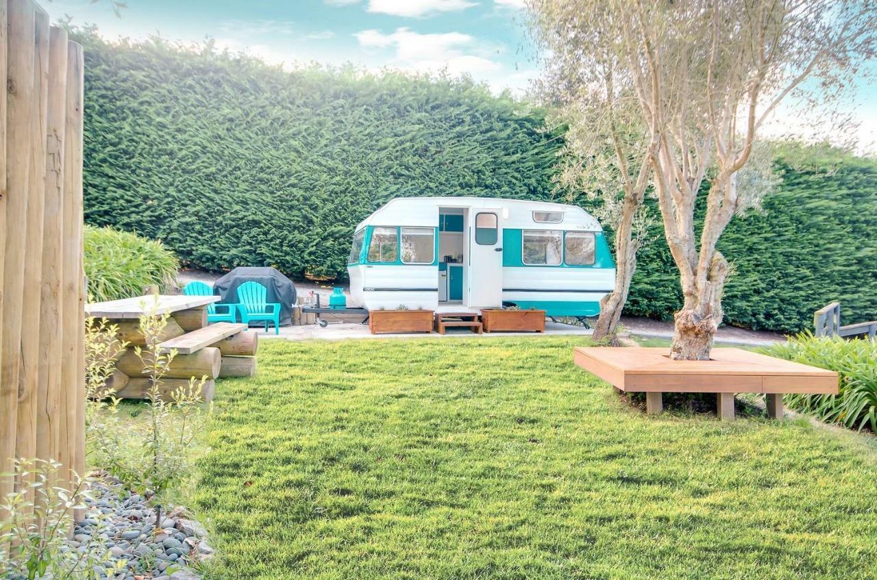 Mountviews Glamping- Retro Caravan Getaway Hotel Taupo Exterior foto